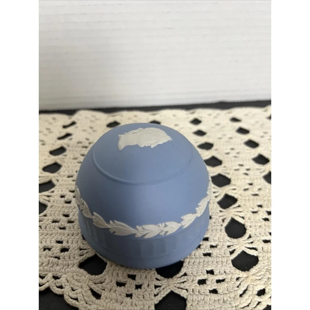 Wedgwood jasperware blue